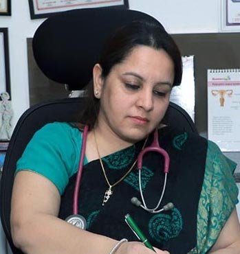 Dr. Nancy Nagpal Gynaecologist South Delhi
